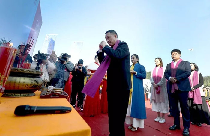 白茶行业的推动者之一天湖集团董事长林有希.jpg 白茶行业的推动者之一天湖集团董事长林有希.jpg