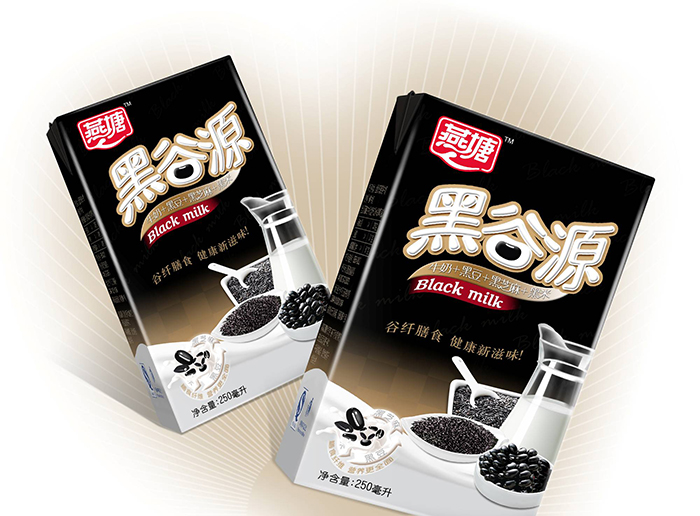 燕塘-黑牛奶饮品包装设计-02.jpg